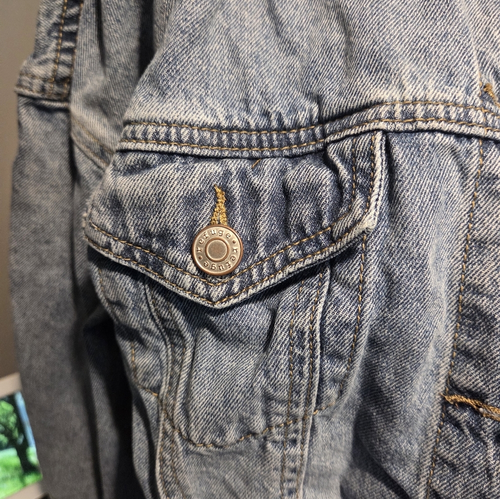 Refuge Ladies Size Large Denim Jacket With Stretch - Picture 4 of 8